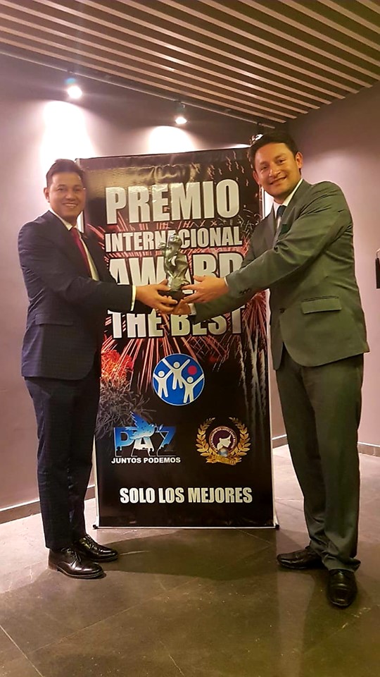 En este momento estás viendo El Presidente del Parlamento Cultural Intercontinental fue galardonado con el Premio Internacional Award The Best 2019
